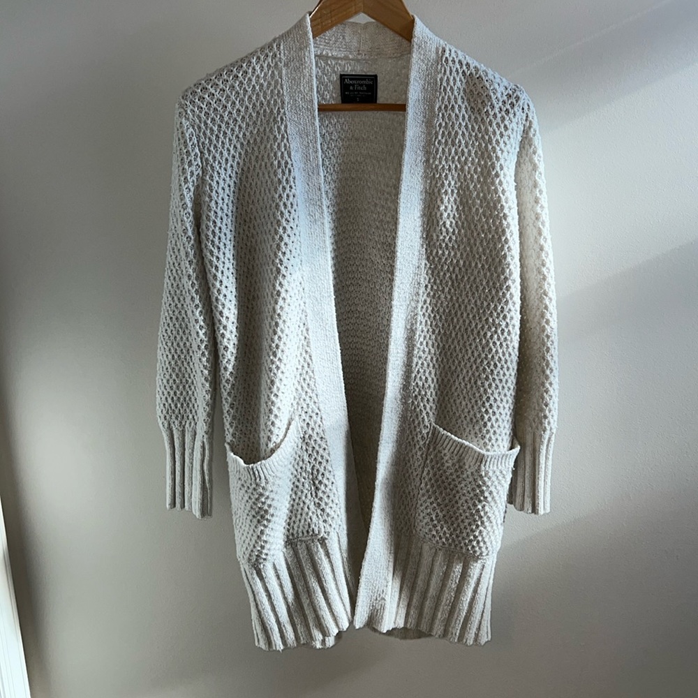 Abercrombie cardigan
